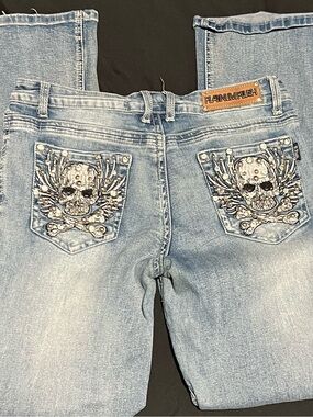 PLAINNFLUSH Women's Light Wash Boot Cut Jeans with Embellished Skull Pockets